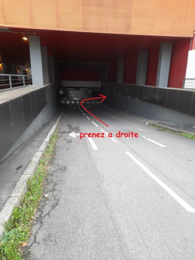 Tour De L'Europe, En Plein Centre Avec Parking. Apartment Mulhouse Exterior foto
